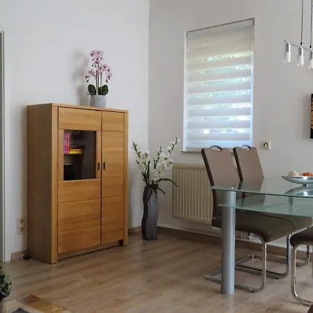 Apartman Ferienwohnung Am Stadtpark Chemnitz